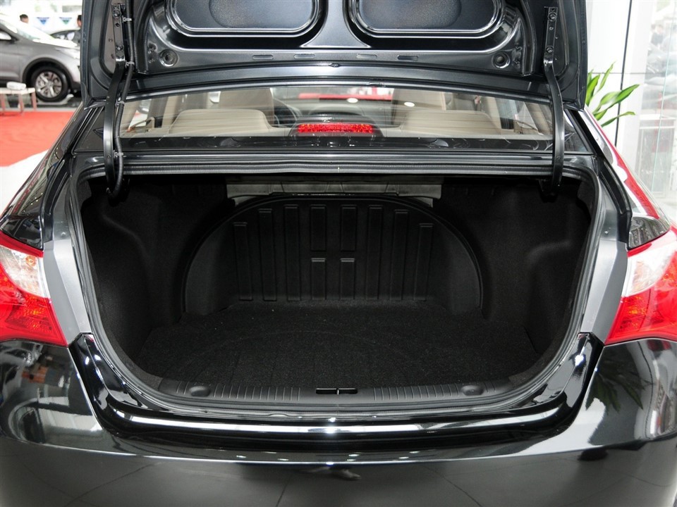 Hyundai Celesta‌ 2011 1.6L Cheap Used Car manufacturers